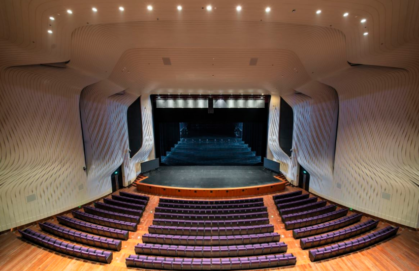 多部经典助阵"周年庆典演出季"_深圳plus