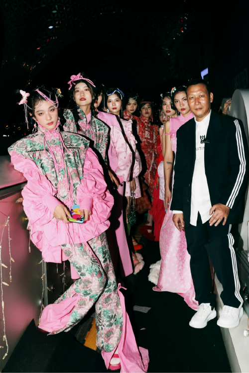时尚里的“中国故事” ，从深圳时装周看“国潮“崛起新动力