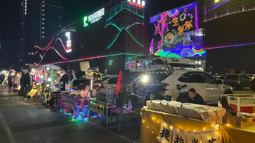 太酷了！深夜，这些不回家的深圳人，都在这里……
