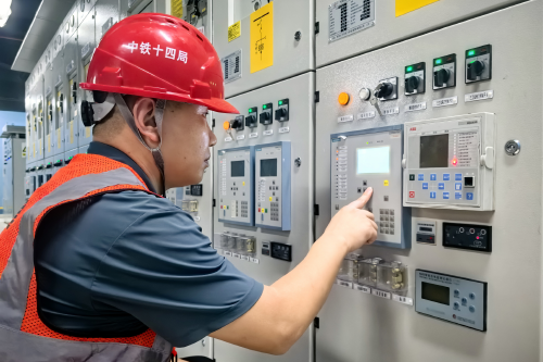 深圳地铁5号线西延工程全线实现“双电通”